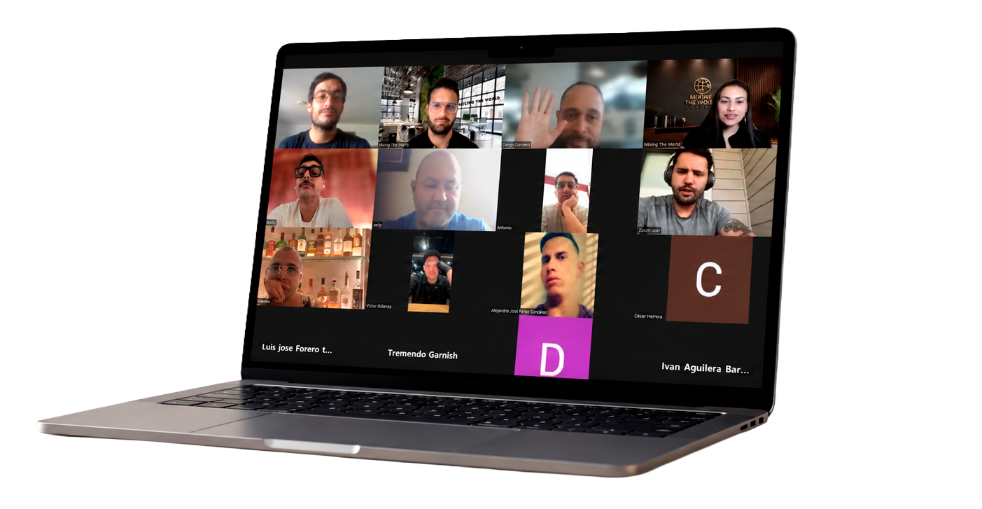 Portátil con una sesión en directo del Creativity Lab: una cuadrícula de bartenders en videollamada